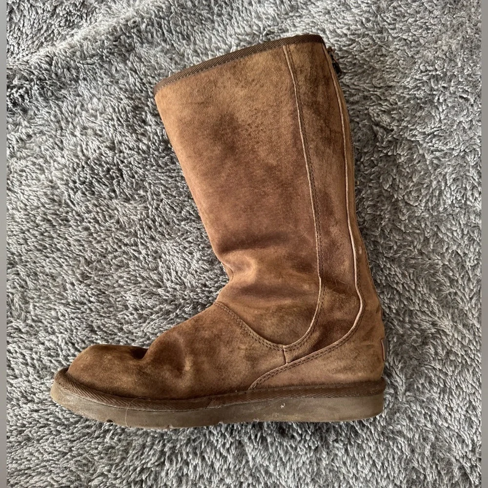 UGG gently used